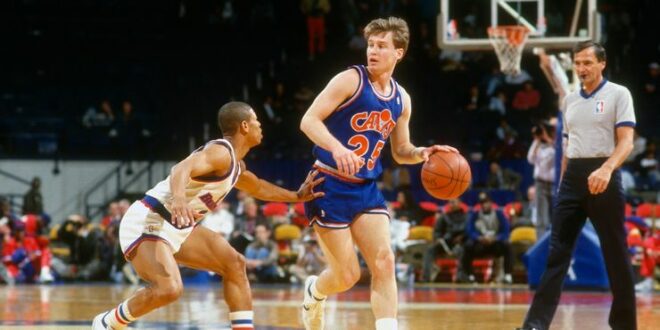 pricecavs-mark-hall-of-fame