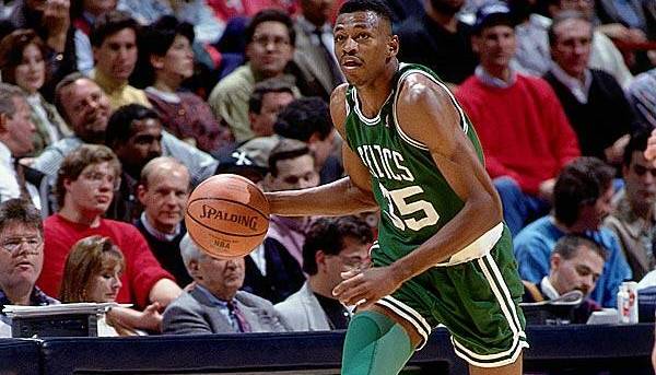 reggie-lewis-osam-nba-igraca-koji-su-preminuli-na-vrhuncu-karijere-8-nba-players-that-died-in-their-primes
